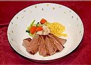 牛すじと根菜のことこと煮込み